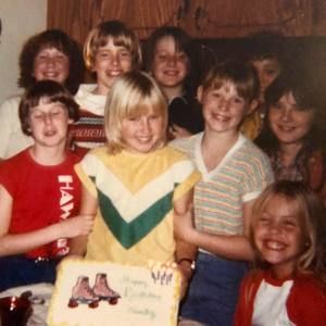 Meet your Posher, Wendy